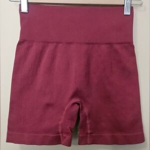 Unbranded Women's Size S Ribbed Burgundy Shorts